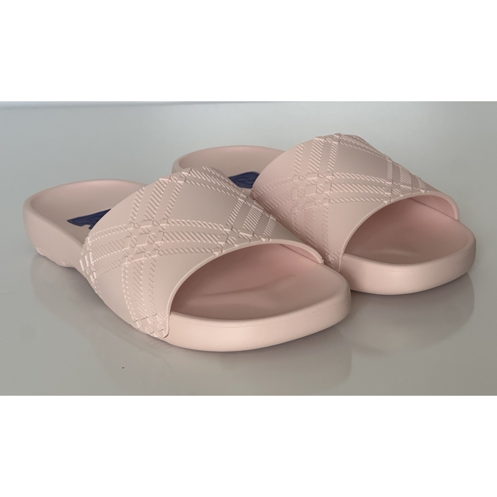 Burberry Women's Dive Gloss Pink Slide Sandals 8 Us (38 Eu) 8102135 It Nib $370